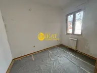 Prodaja, četvorosoban stan, 73m², Kluz, Zvezdara Sve Podlokacije - image 2