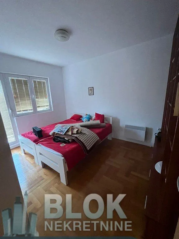 Izdavanje, kuća, 300m², Donja Gorica, Podgorica