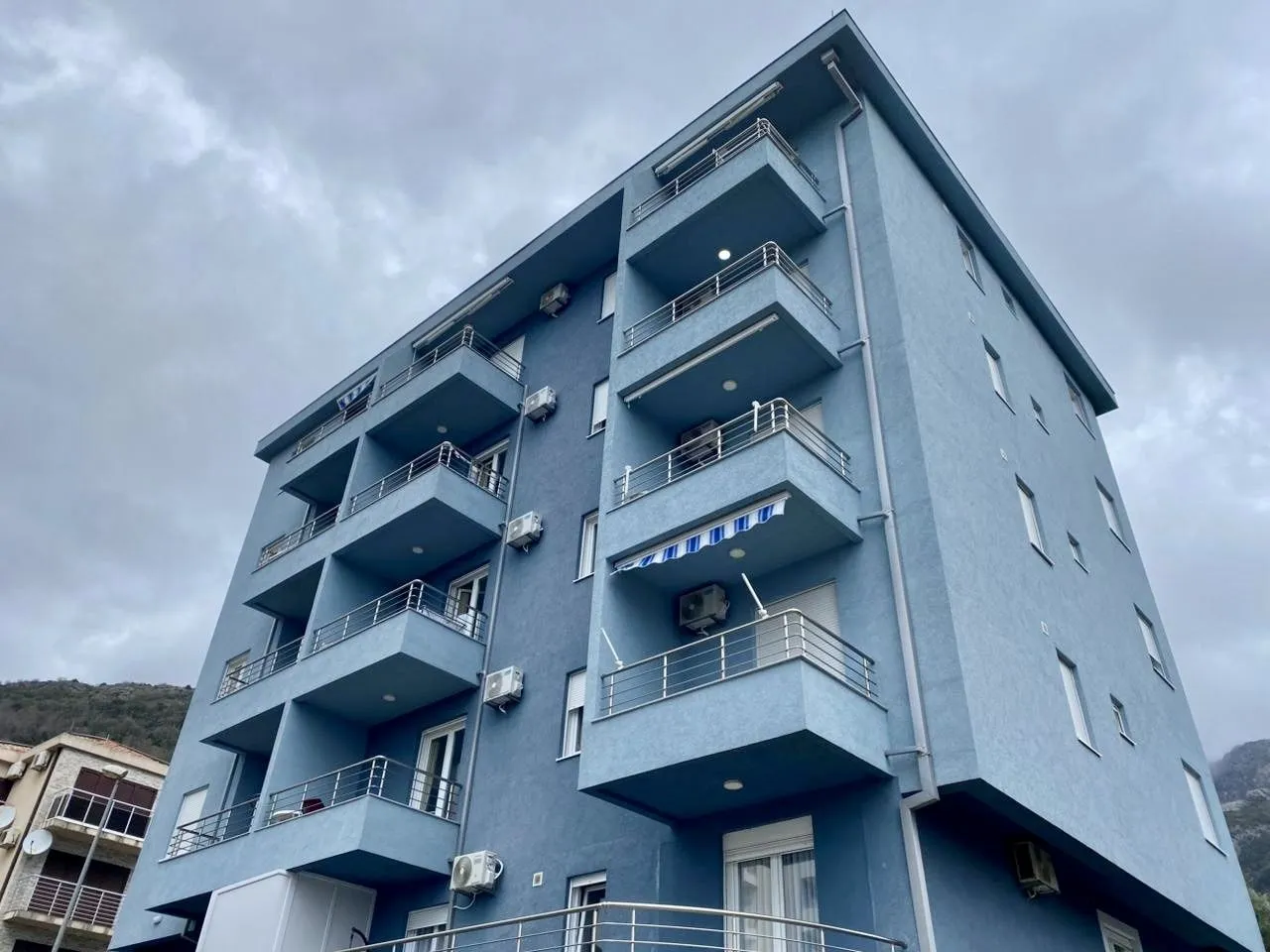 Prodaja, dvosoban stan, 58m², Bečići, Budva