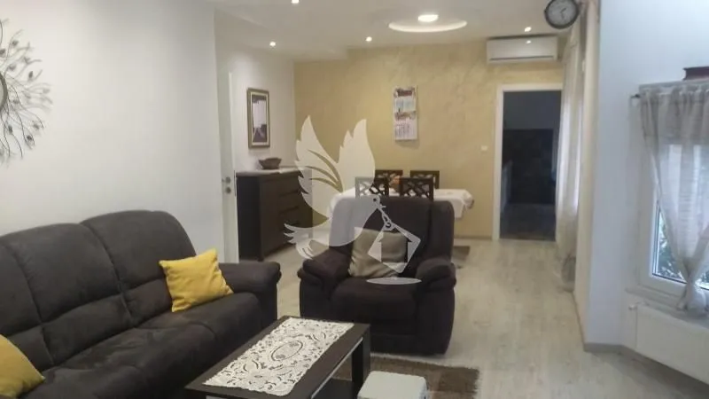 Prodaja, kuća, 230m², Mladenovac, Beograd