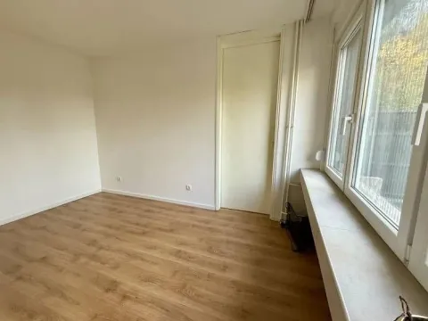 Rent, three bedroom apartment, 69m², Novi Beograd Sve Podlokacije, Beograd - image 4