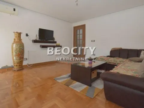 Prodaja, kuća, 366m², Ledine, Beograd - image 6