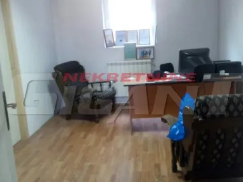 Izdavanje, poslovni prostor, 300m², Mirijevo 1, Mirijevo Sve Podlokacije - image 10