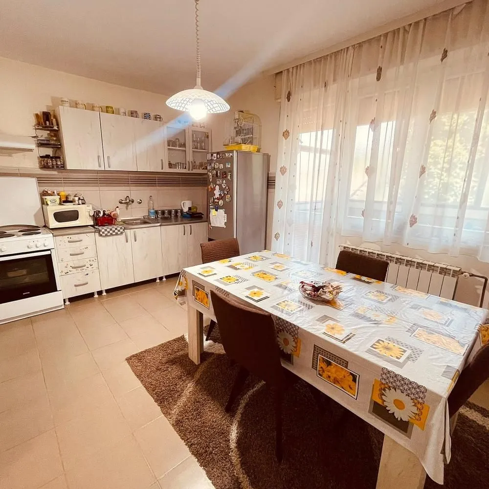 Prodaja, dvosoban stan, 56m², Padinska Skela, Palilula Sve Podlokacije