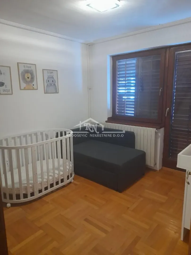 Sale, apartment, 150m², Čukarica, Beograd