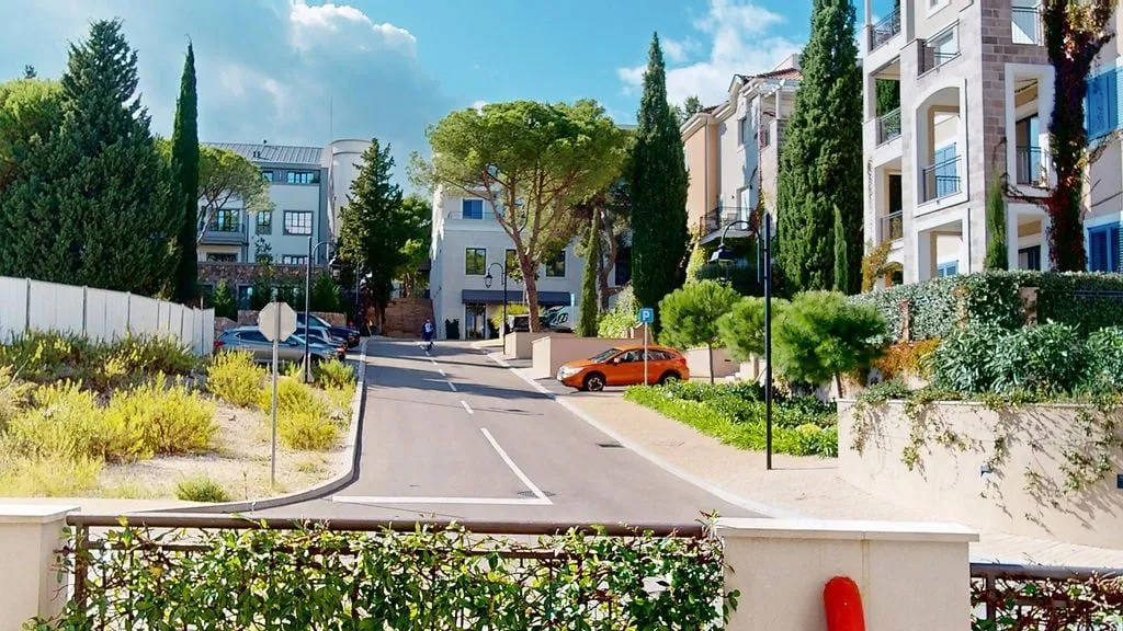 Prodaja, dvosoban stan, 55m², Tivat, Crna Gora