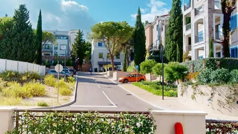 Prodaja, dvosoban stan, 55m², Tivat, Crna Gora - image 7