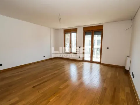 Sale, four bedroom apartment, 261m², Vračar Hram, Vračar Sve Podlokacije - image 11