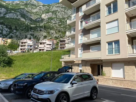 Sale, apartment, 32m², Dobrota, Kotor - image 4