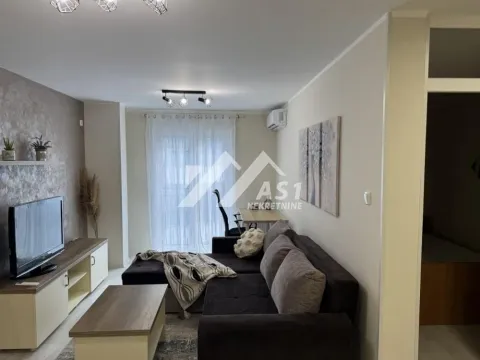 Izdavanje, jednosoban stan, 38m², Novi Sad Sve Podlokacije, Novi Sad