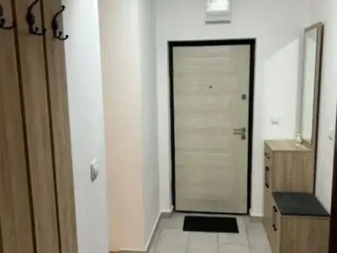 Izdavanje, dvosoban stan, 70m², Tuški Put, Podgorica - image 6