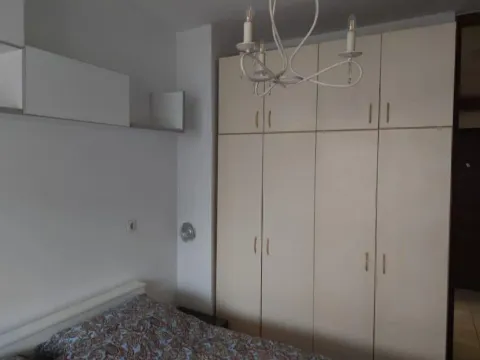 Stan-na-dan, jednosoban stan, 45m², Stari Aerodrom, Podgorica - image 8