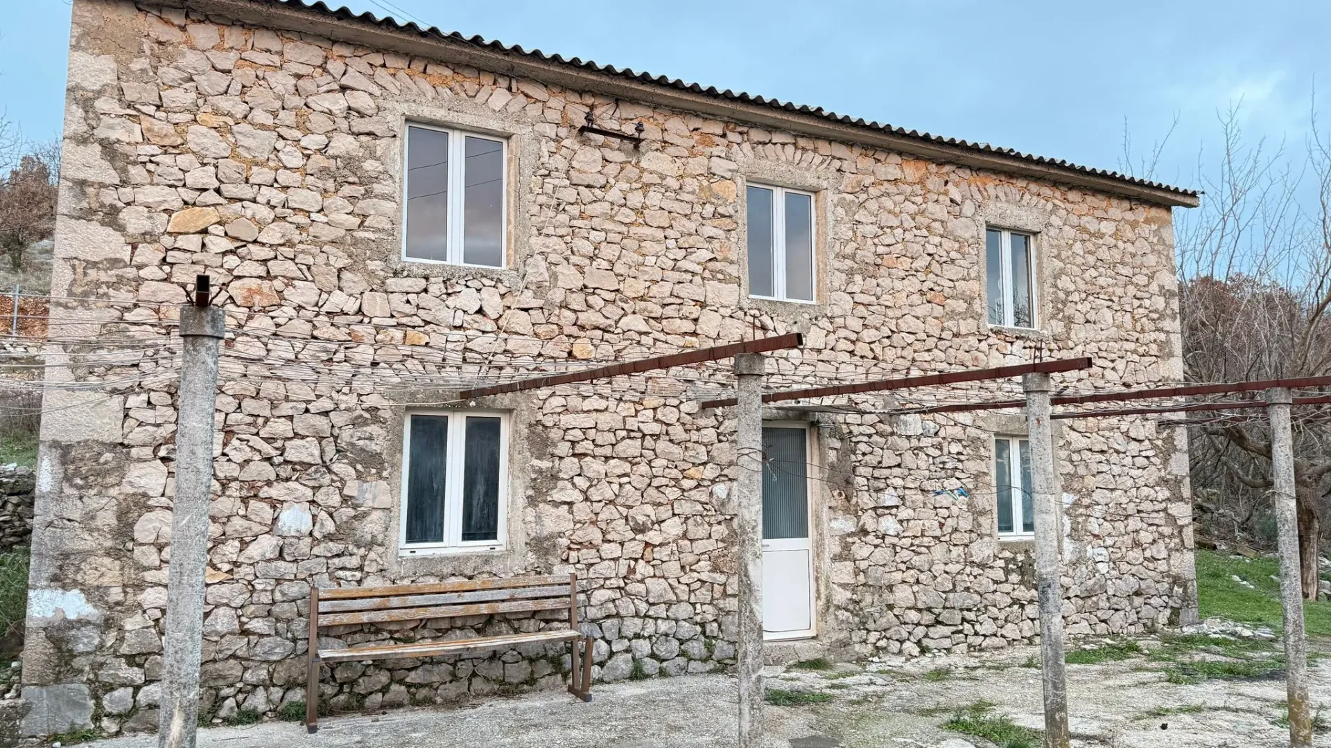 Sale, house, 90m², Velja Gorana, Bar
