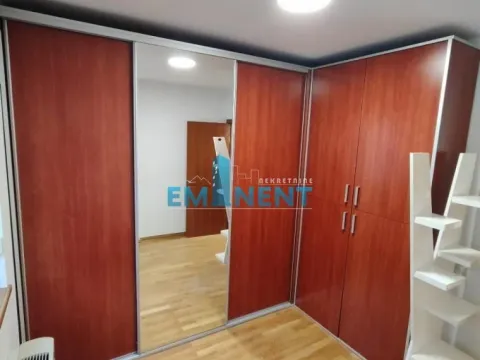 Izdavanje, četvorosoban stan, 115m², Kalenić Pijaca, Vračar Sve Podlokacije - image 10