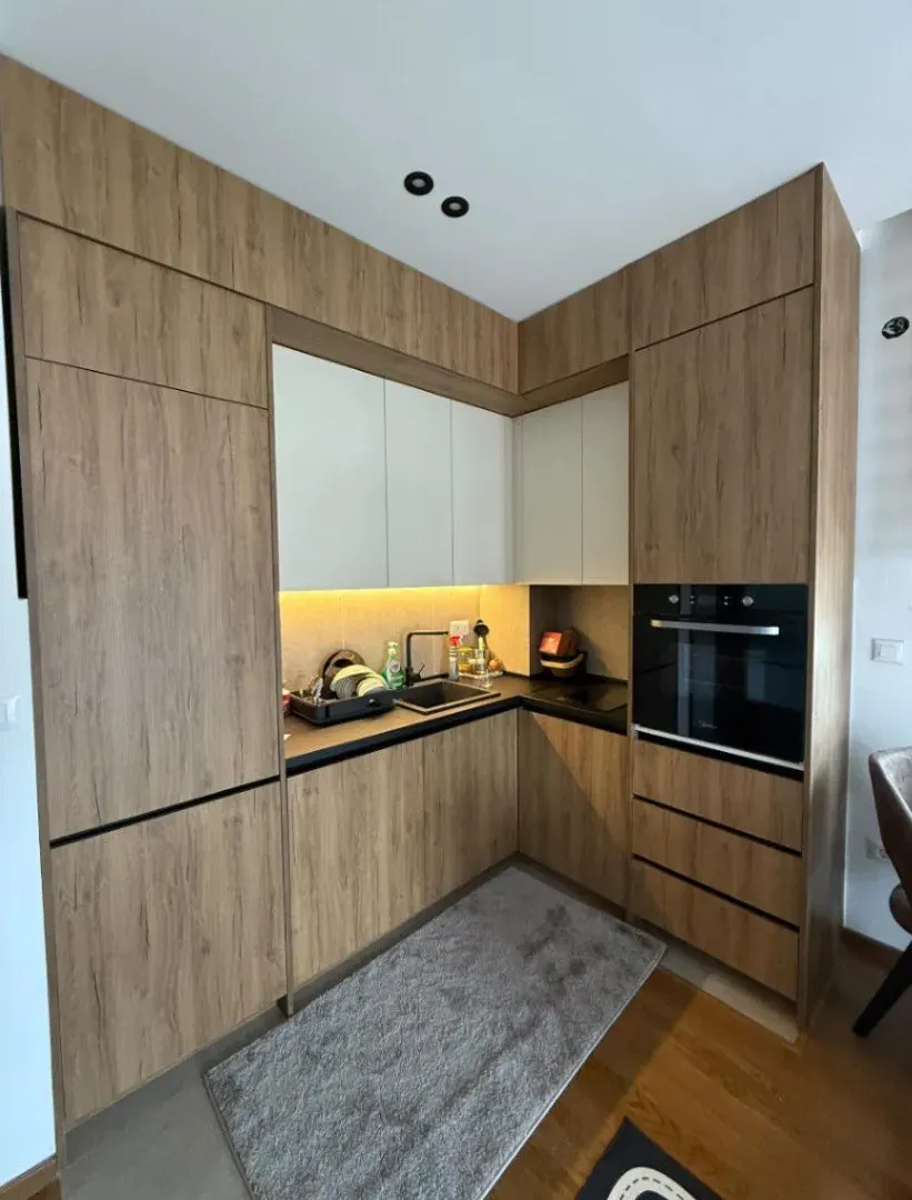 Izdavanje, jednosoban stan, 49m², Vezirov Most, Podgorica