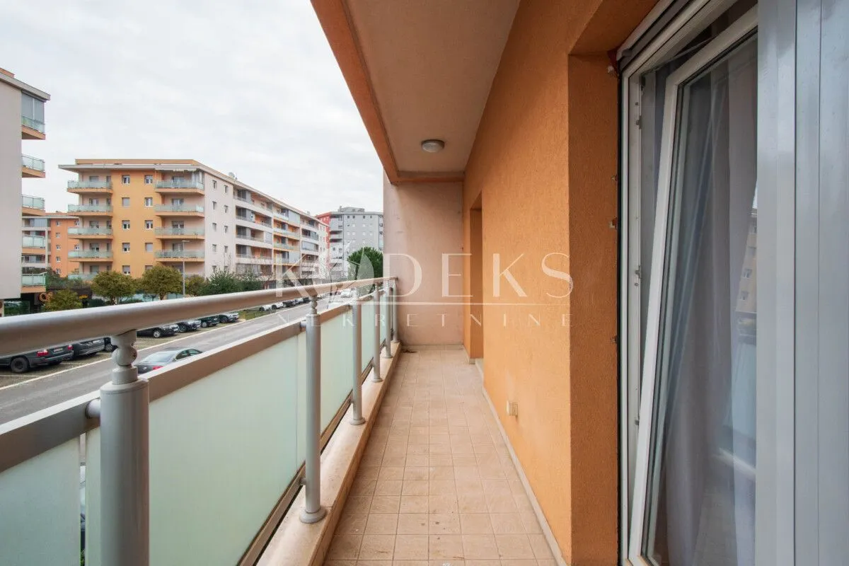 Rent, one bedroom apartment, 54m², City Kvart, Podgorica