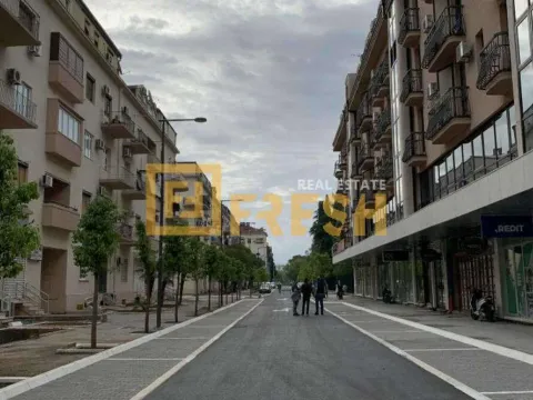 Rent, two bedroom apartment, 73m², Centar, Podgorica