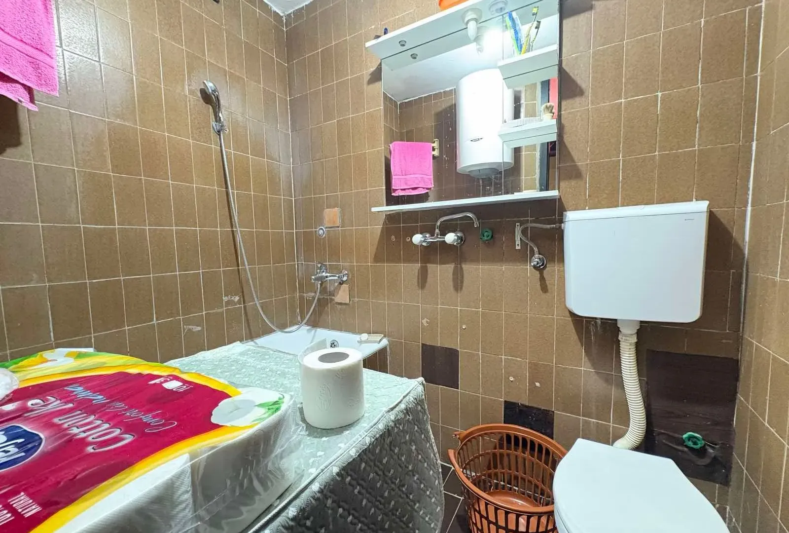 Prodaja, dvosoban stan, 77m², Blok 5, Podgorica