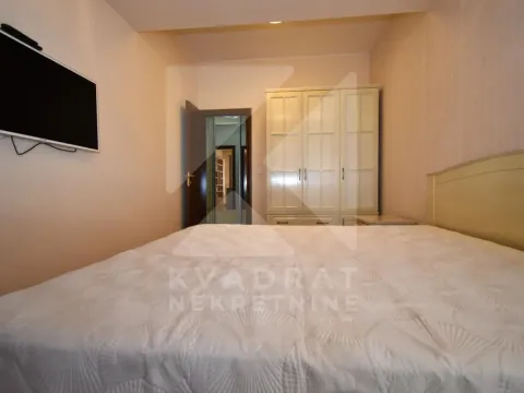 Izdavanje, dvosoban stan, 92m², City Kvart, Podgorica - image 7