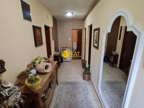 Prodaja, kuća, 265m², Palilula Sve Podlokacije, Beograd - image 4