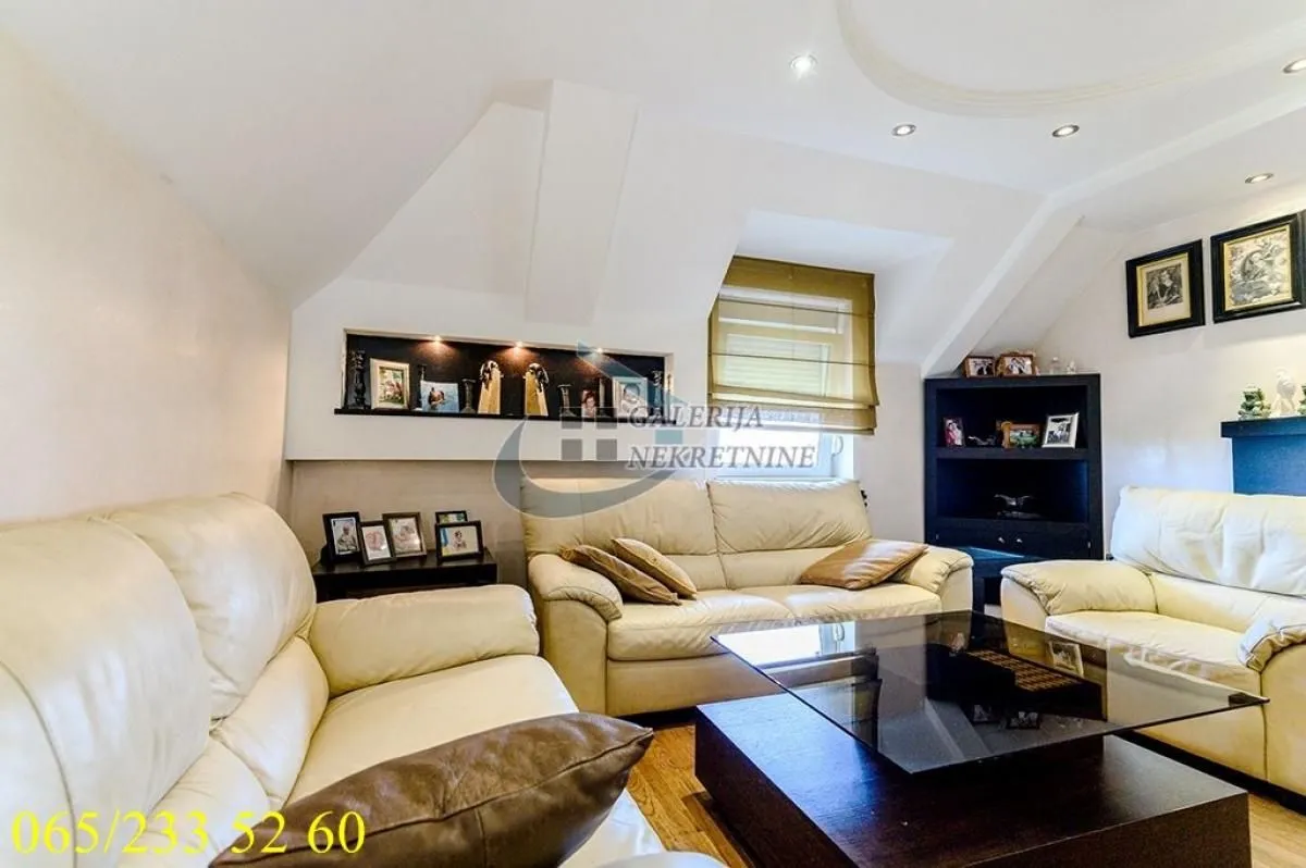 Prodaja, trosoban stan, 77m², Čukarica, Beograd