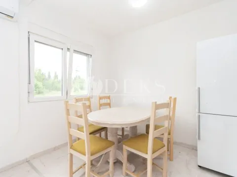 Izdavanje, dvosoban stan, 55m², Gornja Gorica, Podgorica - image 2