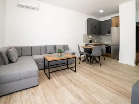 Izdavanje, jednosoban stan, 41m², Ulcinj, Crna Gora - image 6