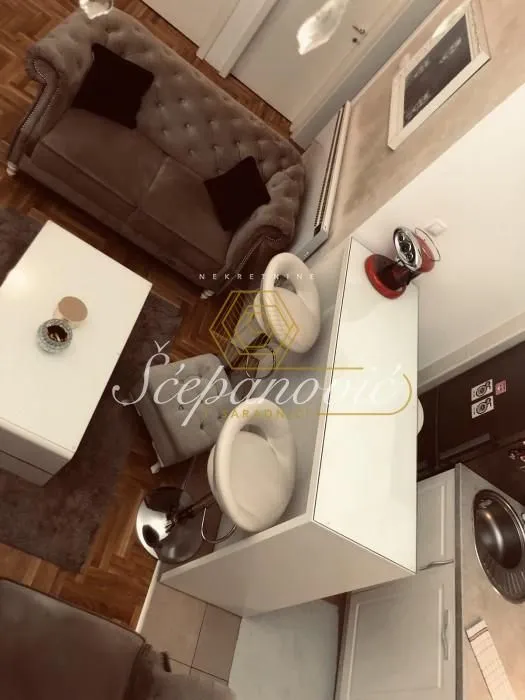 Rent, three bedroom apartment, 91m², Socijalno, Novi Sad Sve Podlokacije
