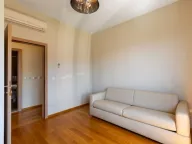 Izdavanje, dvosoban stan, 55m², Bečići, Budva - image 9