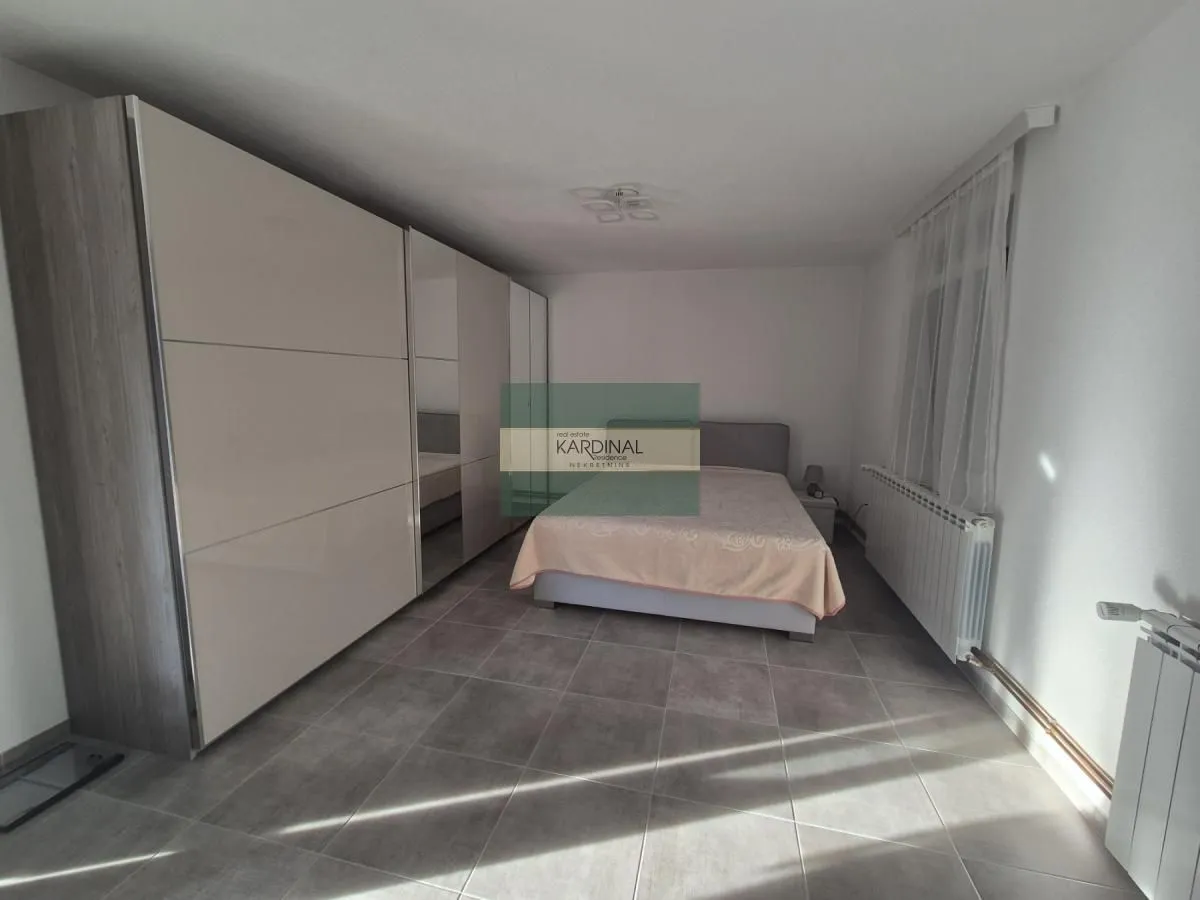 Prodaja, kuća, 271m², Šuljkovac, Jagodina
