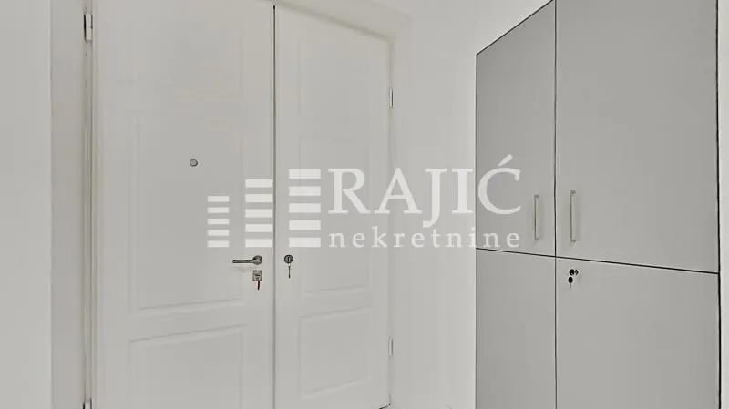 Rent, office space, 70m², Stari Grad, Beograd