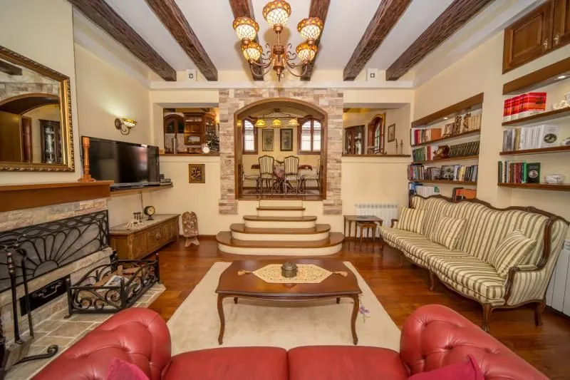 Prodaja, kuća, 169m², Cetinje, Crna Gora