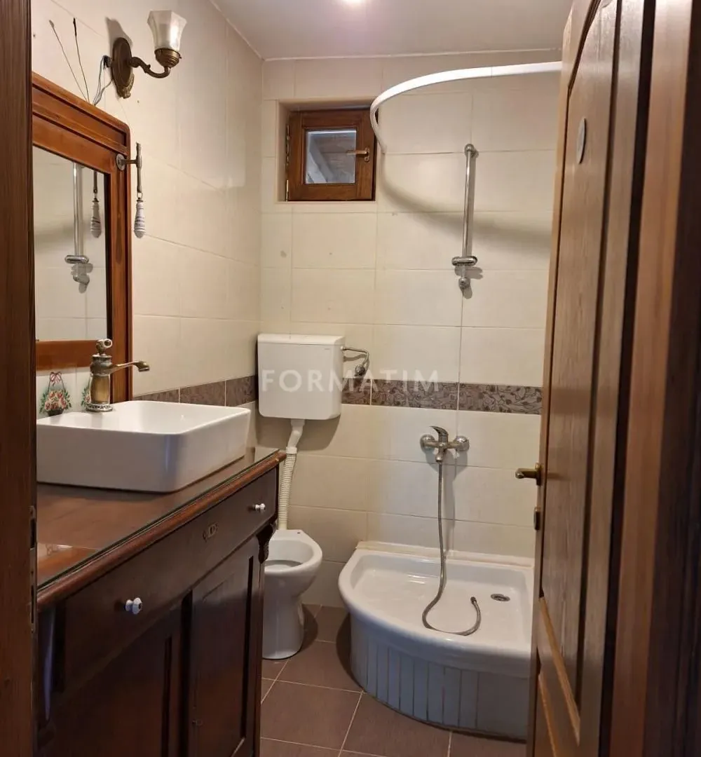 Sale, house, 399m², Voždovac Sve Podlokacije, Beograd