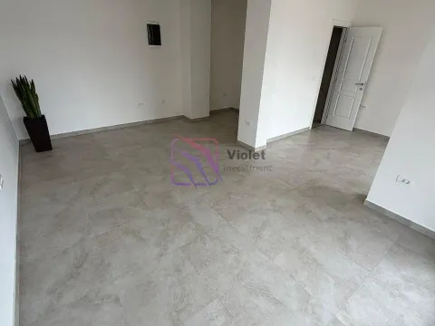 Rent, office space, 37m², Krivi Most, Podgorica - image 5