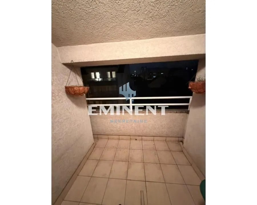 Izdavanje, dvosoban stan, 62m², Lekino Brdo, Voždovac Sve Podlokacije
