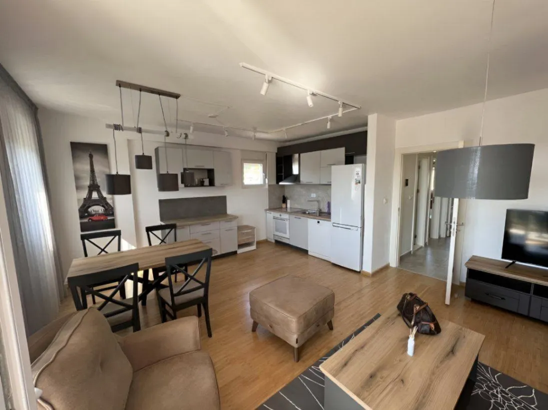 Sale, apartment, 71m², Šušanj, Bar