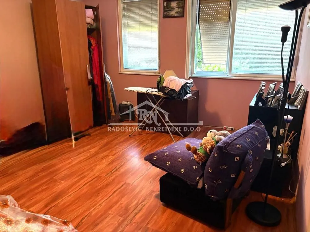 Sale, two bedroom apartment, 54m², Petlovo Brdo, Beograd