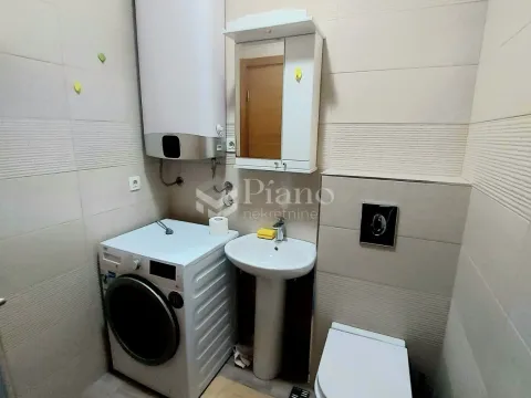 Rent, two bedroom apartment, 65m², Ljubović, Podgorica - image 11