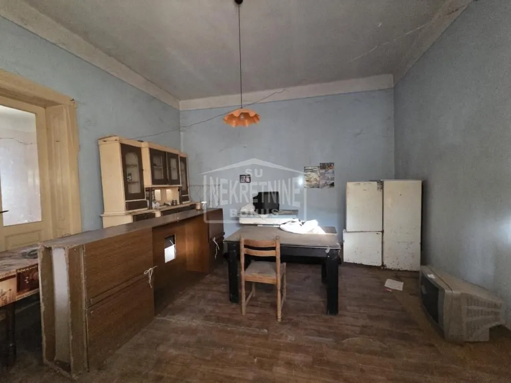 Prodaja, kuća, 250m², Bajmok, Subotica