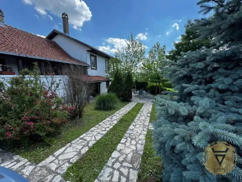 Prodaja, kuća, 205m², Arnajevo, Barajevo - image 32