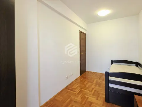 Rent, two bedroom apartment, 80m², City Kvart, Podgorica - image 9