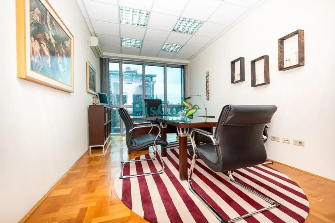 Izdavanje, poslovni prostor, 78m², Preko Morače, Podgorica