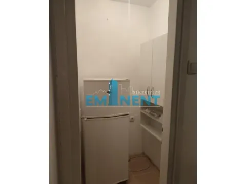 Rent, two bedroom apartment, 50m², Stari Grad, Beograd - image 5