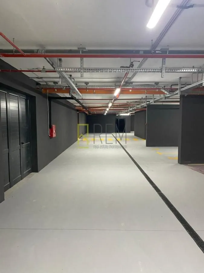 Sale, office space, 144m², Podgorica, Crna Gora