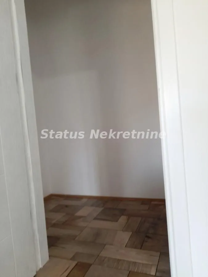 Prodaja, dvosoban stan, 52m², Grbavica, Novi Sad Sve Podlokacije