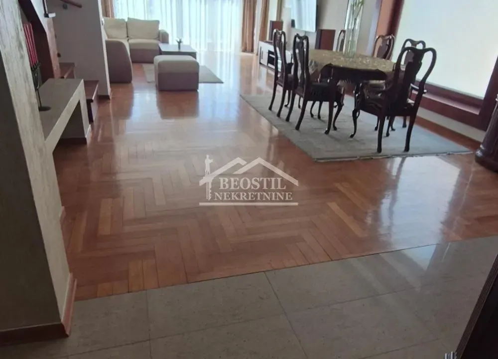 Rent, house, 319m², Julino Brdo, Beograd