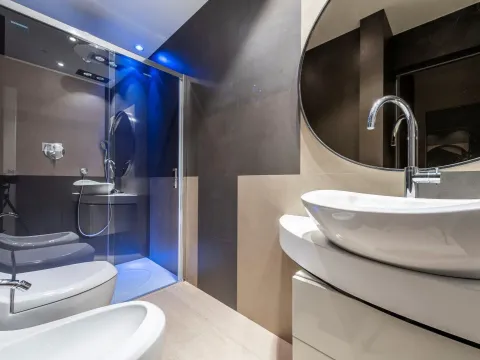 Prodaja, trosoban stan, 308m², Centar, Budva - image 23