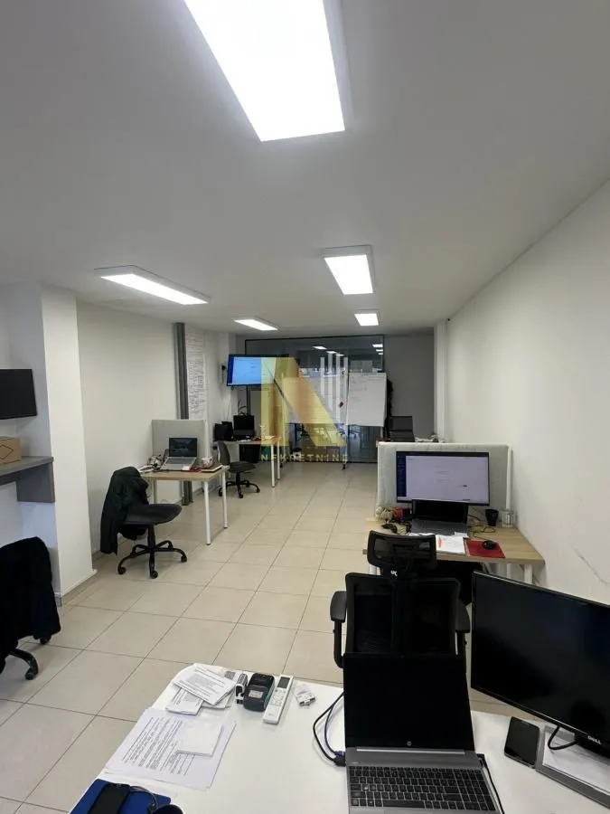 Rent, office space, 95m², Bulevar Evrope, Novi Sad Sve Podlokacije
