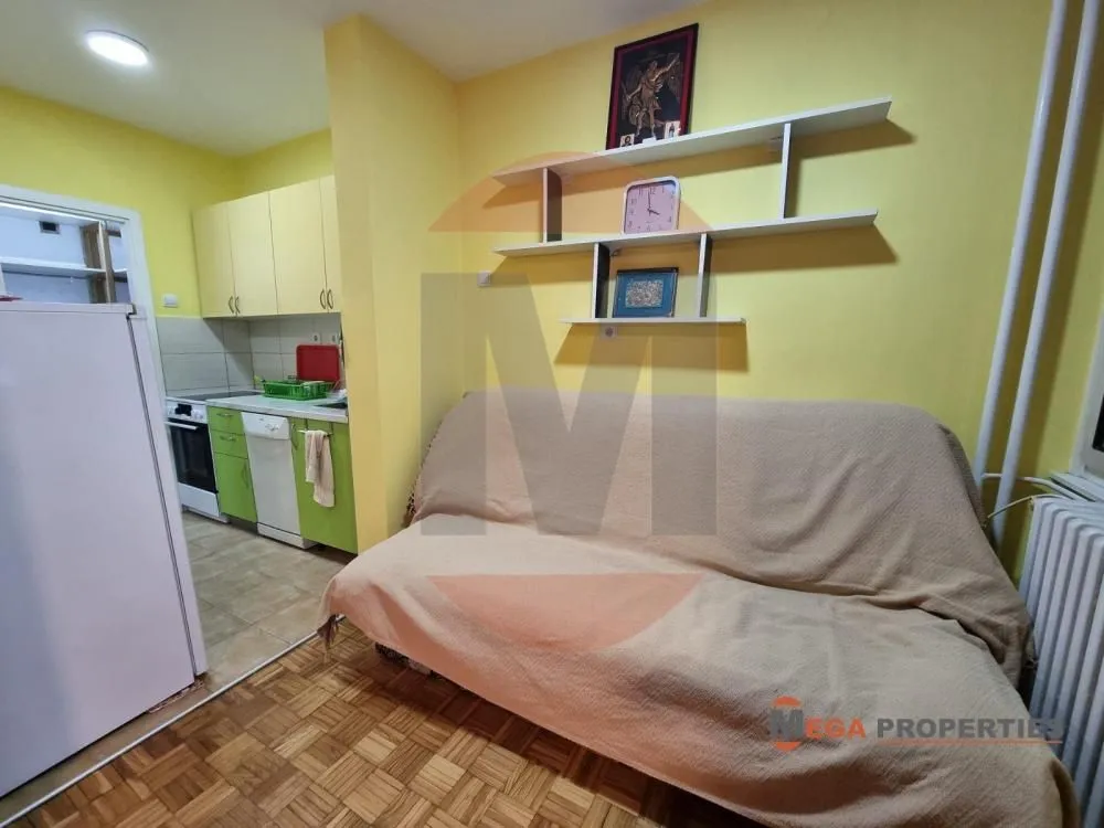 Izdavanje, jednosoban stan, 45m², Voždovac Sve Podlokacije, Beograd