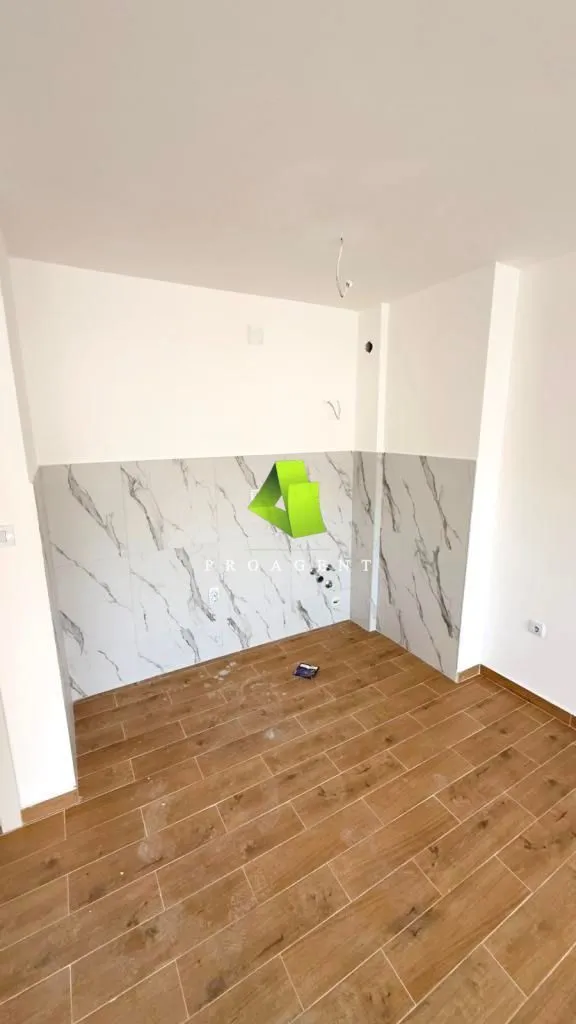 Prodaja, dvosoban stan, 73m², Pantelej, Niš